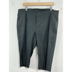 Womans Excellent Condition Old Navy Shorts 18 Black Zip Clasp Close